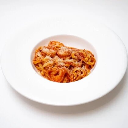 Тальолини в томатах с креветками