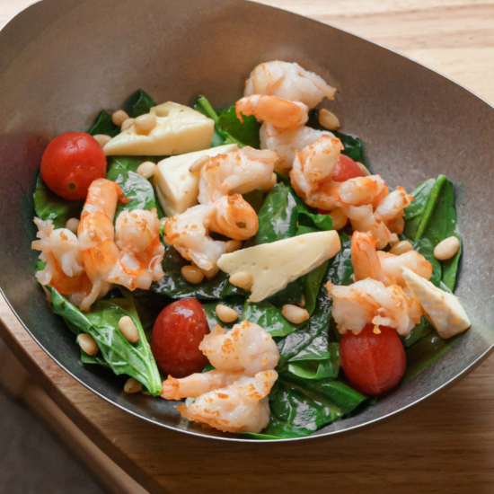 Салат с креветками