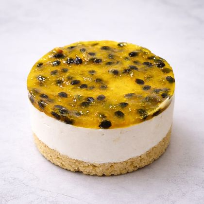 Пироженое Маракуйя-ваниль  AYLAS CAKE (9порций) 120,гр