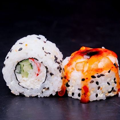 Ролл "Креветка Свит чили"