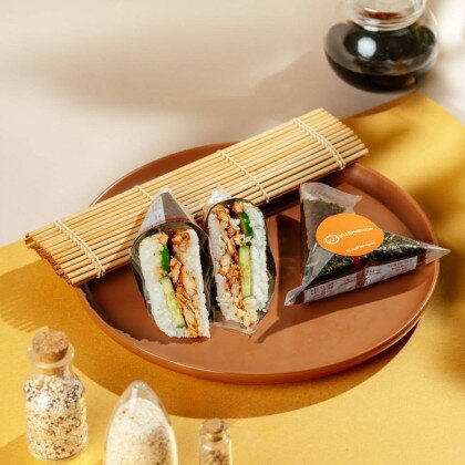 Onigiri "Chicken spicy"