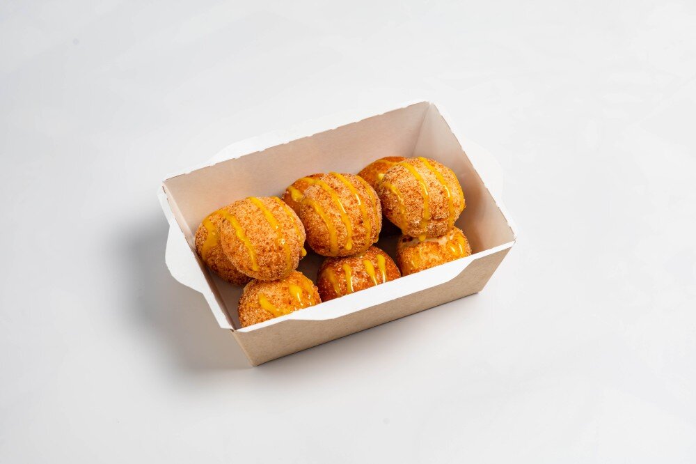 Пончики с цветной карамелью