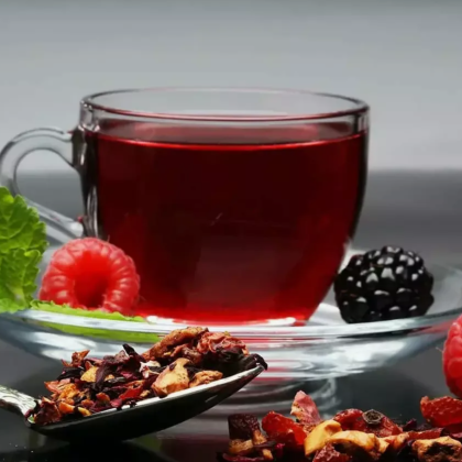 Черный ягодный чай