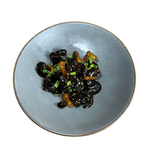 Филе куриное с древесными грибами "Муэр"