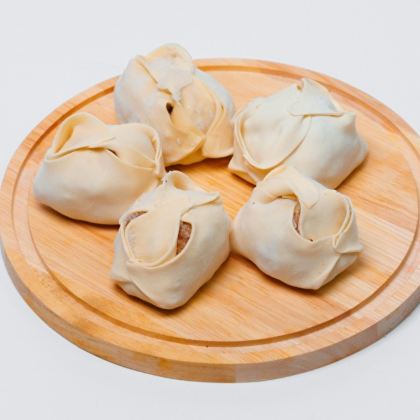 Манты с фаршем и тыквой