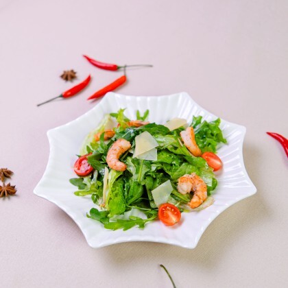 Салат Итальянский с жареными креветками