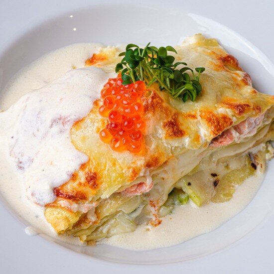 Лазанья с лососем