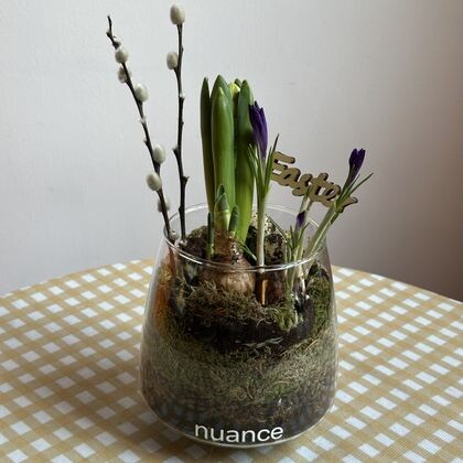 Пасхальная композиция в стекле