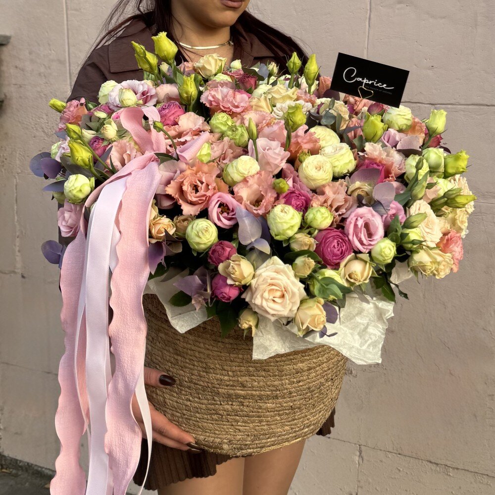 Композиция «Émotion» с лизиантусами