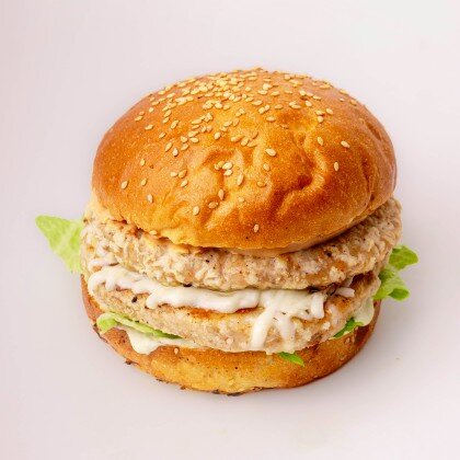 Жаужүрек бургер (тауық еті) 2х
Жаужүрек бургер с курицей 2х