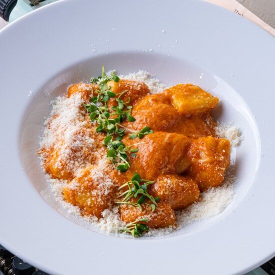 Картофельные ньокки в томатном соусе