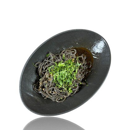 Черная фунчёза в кисло-остром соусе