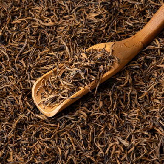 Ин хун Золотая бровь