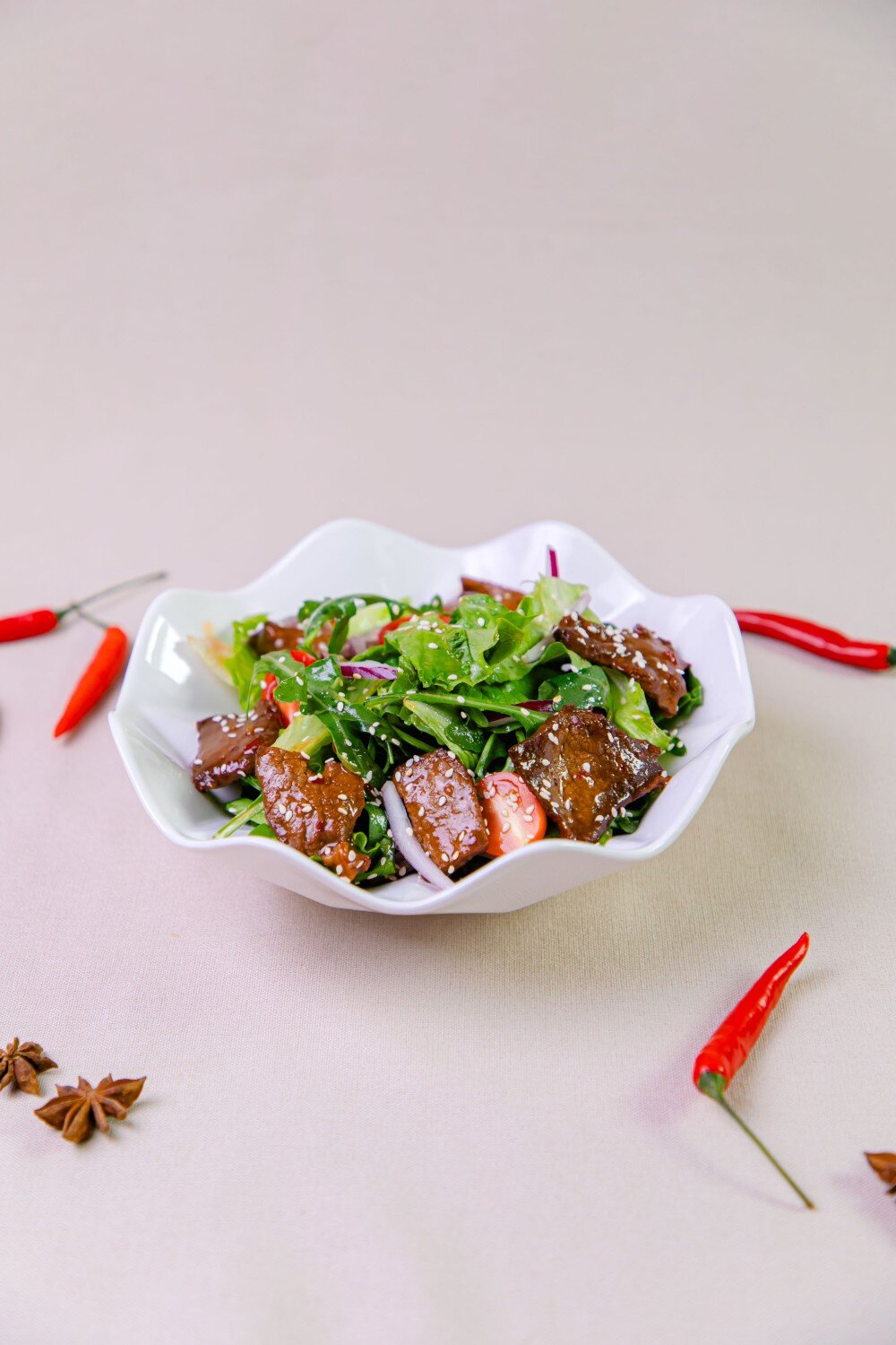 Салат с нежной телятиной