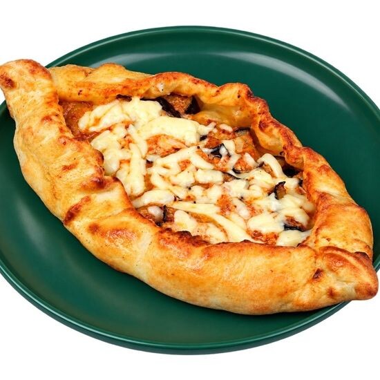 Пиде с мясом и баклажанами